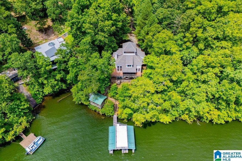 This is a great lake home with a roof top deck the has awesome - photo 48