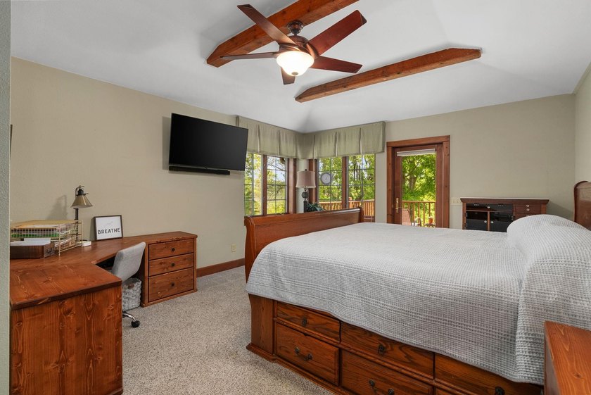 Beautiful custom-built home just outside of Watertown on a - photo 19