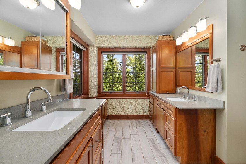 Beautiful custom-built home just outside of Watertown on a - photo 22