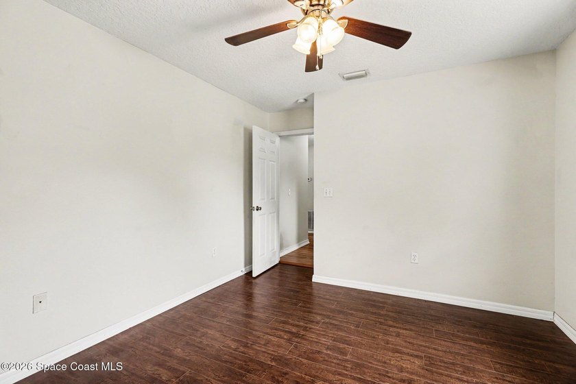 Sellers offering 10K towards Closing with full price offer on - photo 25