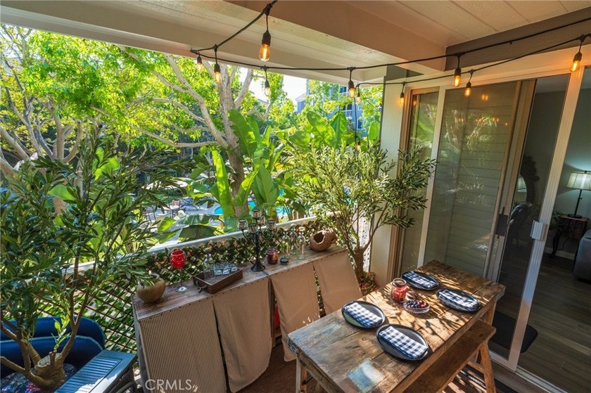 PRIME LOCATION WITH BREATHTAKING VIEWS ! Wait until you feel the - photo 9
