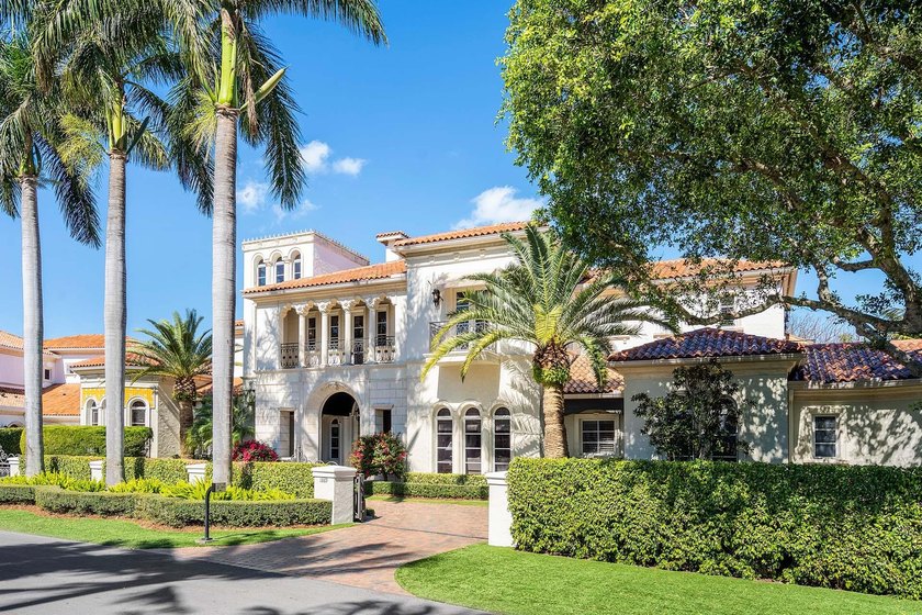 An extraordinary opportunity to own nearly an acre of prime golf - photo 6