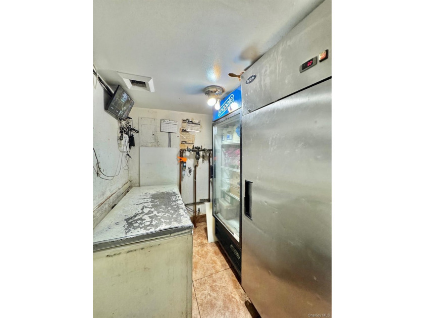 Calling All Investors, Developers, &amp; End-Users!!! 100% Occupied - photo 12