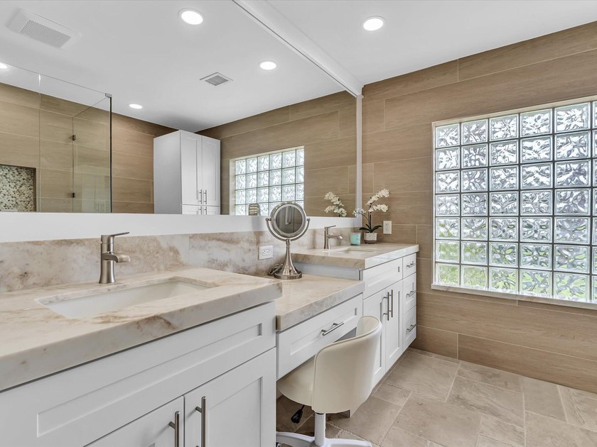 Rarely available deep water oversized lot. Newly updated home - photo 37
