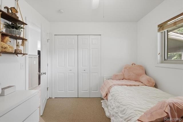 Welcome to this beautifully updated 3-bedroom, 2-bath ranch - photo 17