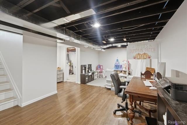 Welcome to this beautifully updated 3-bedroom, 2-bath ranch - photo 30