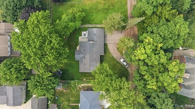 Welcome to this beautifully updated 3-bedroom, 2-bath ranch - photo 43
