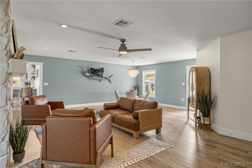 Life is Short... Buy the River House! Welcome to beautiful - photo 11