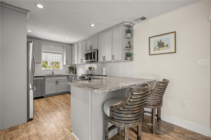 Life is Short... Buy the River House! Welcome to beautiful - photo 17