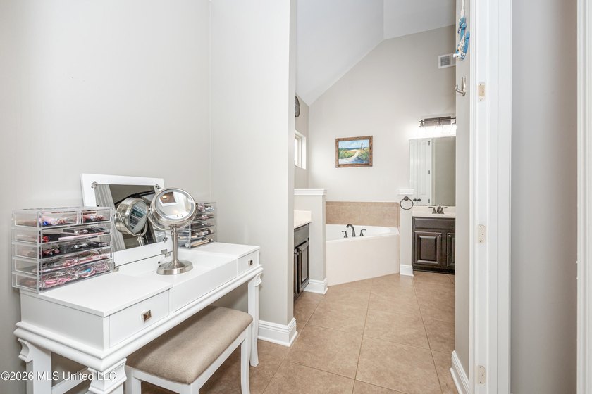 WELCOME HOME! This beautifully maintained home in the heart of - photo 28