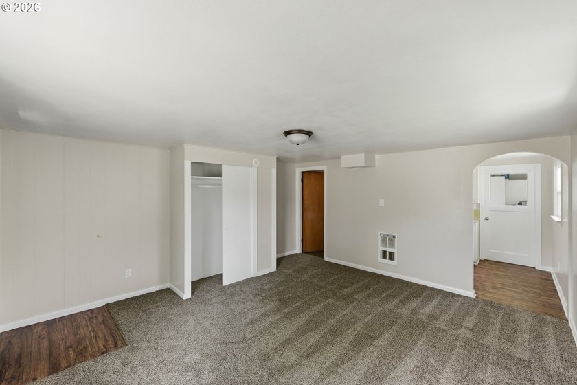 Marshfield Multi-Unit property for sale! Main home and duplex - photo 37