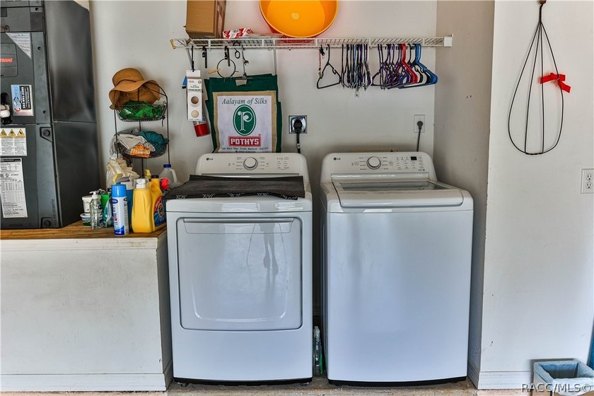 Great price for a great 3-bedroom 2-bath home in Homosassa. The - photo 23