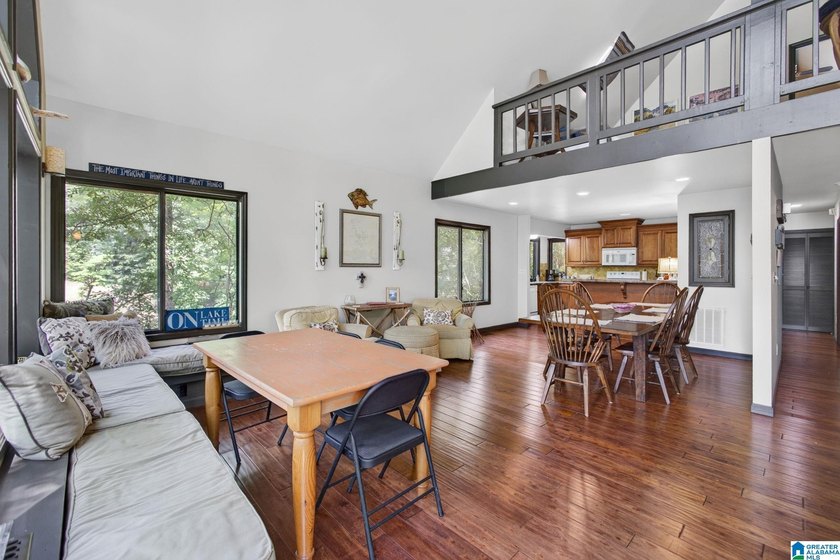 Welcome to your ultimate lakefront retreat! Discover the perfect - photo 10