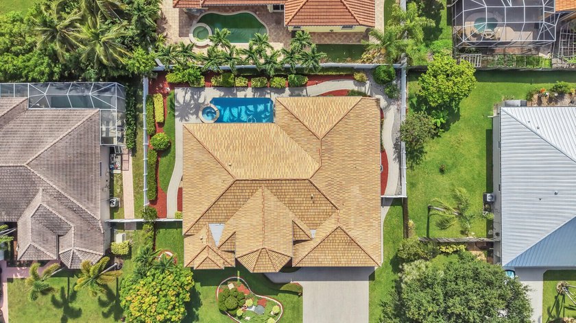 Lovingly maintained this custom built residence offers timeless - photo 25