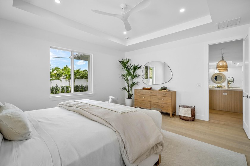 Welcome to this stunning Coastal Contemporary residence located - photo 31