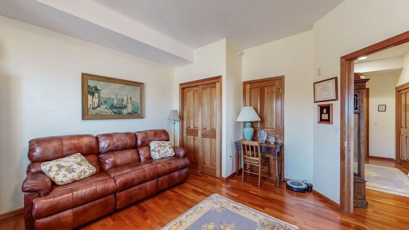 Make this fabulous lake-view condo yours today! Top floor - photo 11