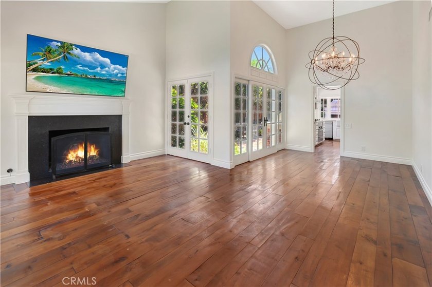 Welcome to 1807 Port Tiffin! This charming home offers high - photo 5