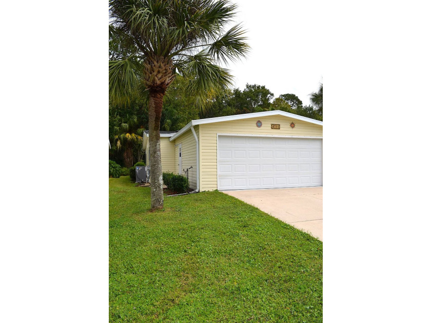 Seller is offering a $3,000 credit at closing for cosmetic - photo 41