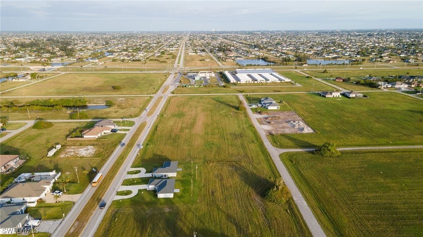Beautiful NW Cape Coral property cleared and ready for your - photo 3