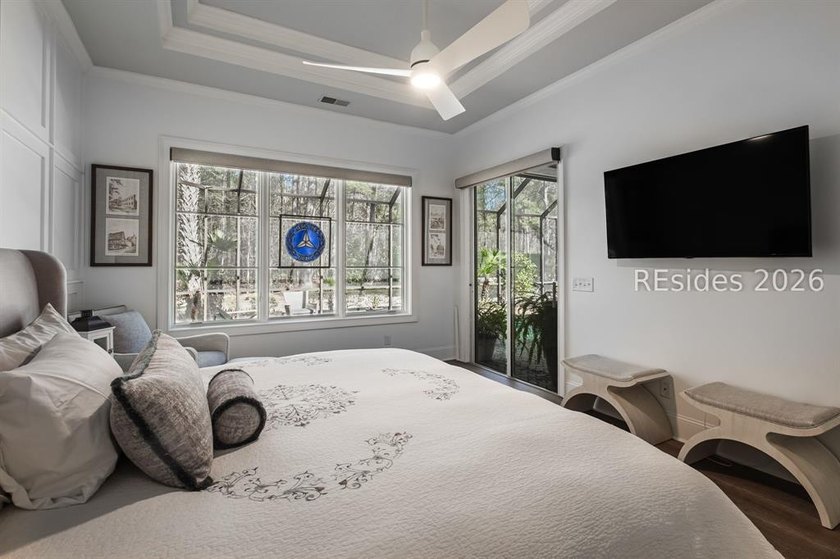 Experience luxury Lowcountry living in the prestigious Berkeley - photo 16