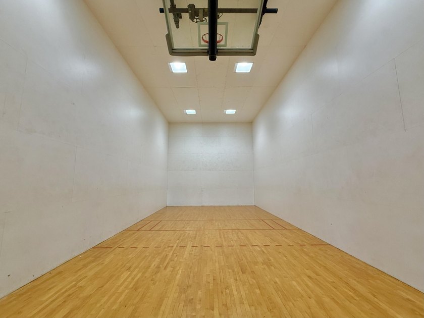 Investors welcome. Discover exceptional value in this 1st-floor - photo 26