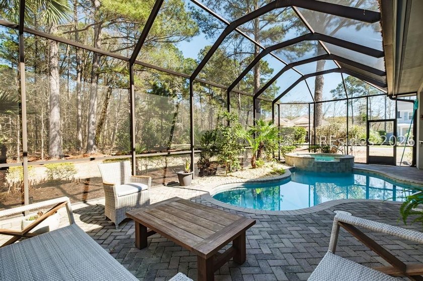 Experience luxury Lowcountry living in the prestigious Berkeley - photo 34