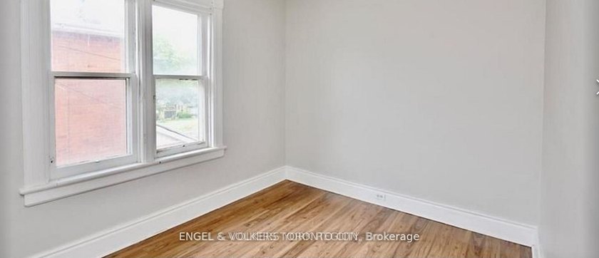 Legal Duplex in Prime Allandale Location Steps to the Water &amp; GO - photo 10