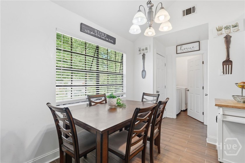 Welcome to 126 S Robinhood Drive, a charming 3-bedroom, 2-bath - photo 7