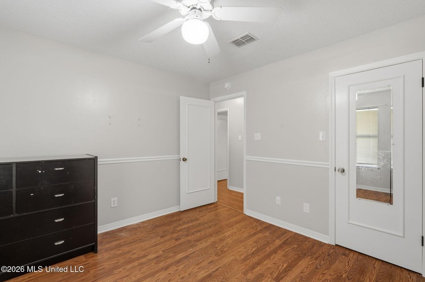 Discover your own private oasis in the charming Heron Bayou - photo 19