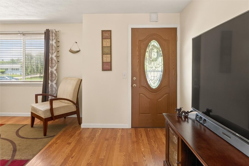 Beautifully maintained 3-bedroom, 1.5-bath ranch ready for its - photo 20