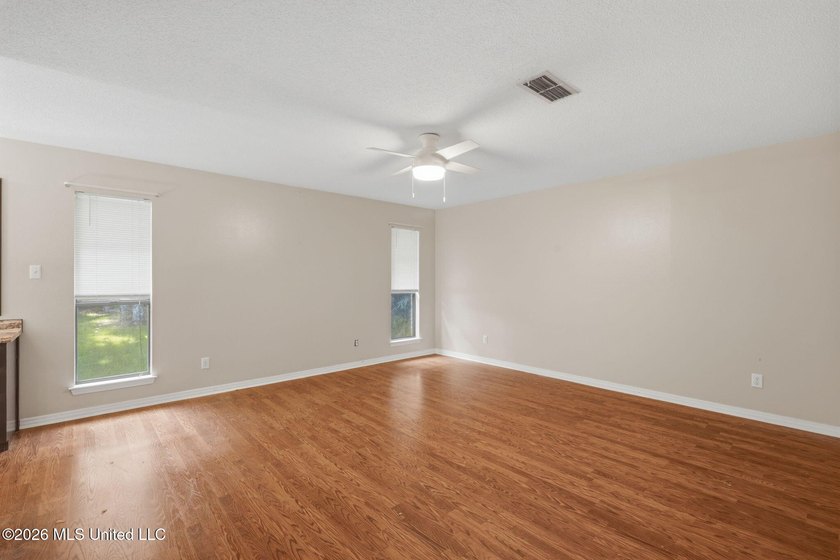 Discover your own private oasis in the charming Heron Bayou - photo 20