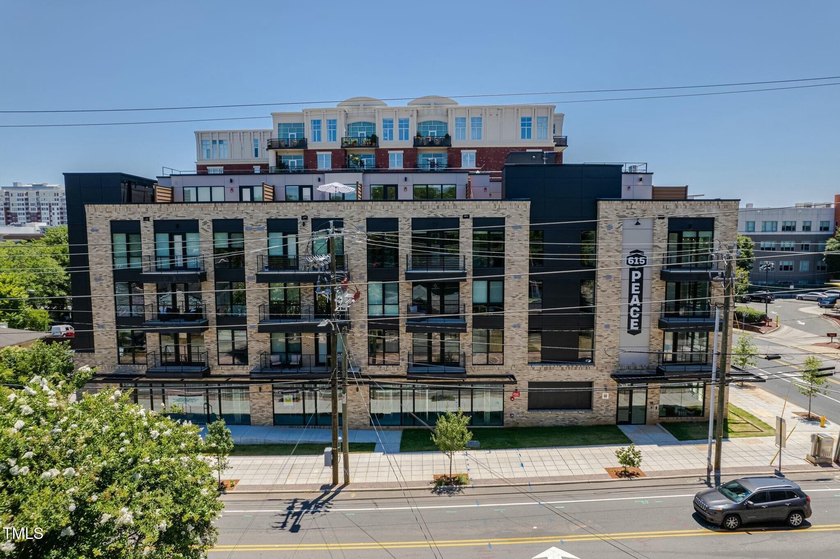 Nice Condominium unit In great location in Down Town Raleigh - photo 29