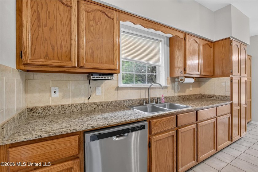Situated on approximately 0.55 acres in the heart of Diamondhead - photo 12