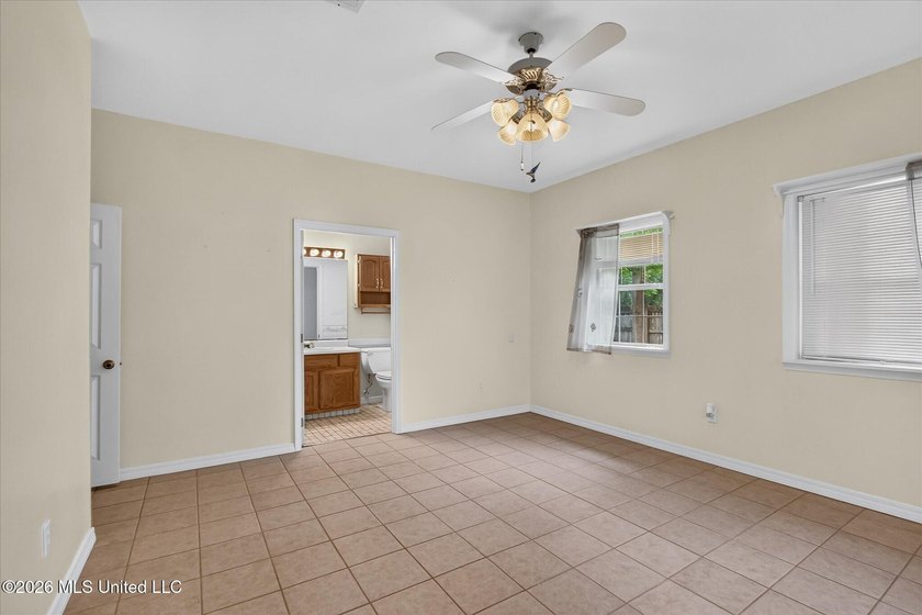 Situated on approximately 0.55 acres in the heart of Diamondhead - photo 18