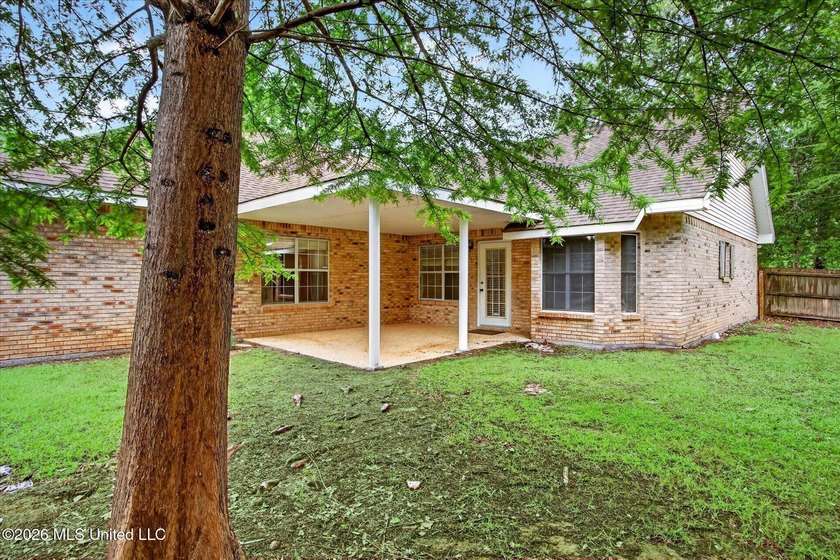 Situated on approximately 0.55 acres in the heart of Diamondhead - photo 28