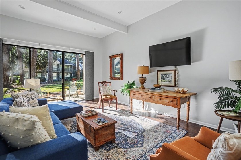 This beautifully updated end-unit condo offers the perfect - photo 2