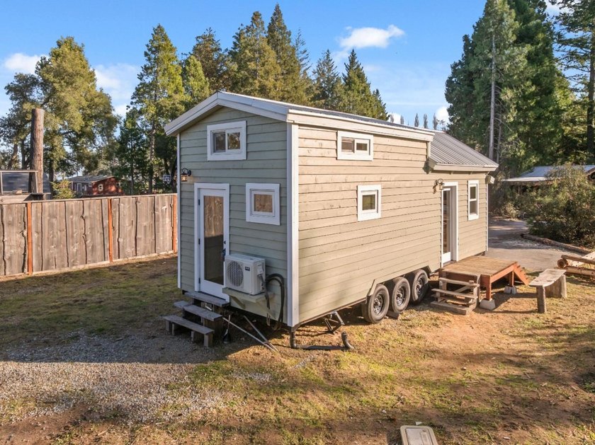 Now offering PLANS APPROVED to rebuild a 3 bed 2 bath home at - photo 28