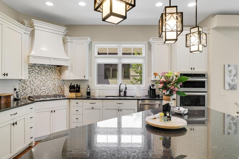Live simply without sacrificing luxury in this supremely located - photo 27