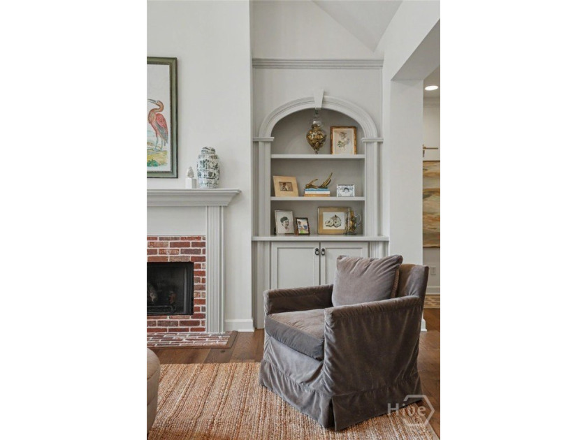 Enjoy luxury living inside and out. Positioned on an elevated - photo 10