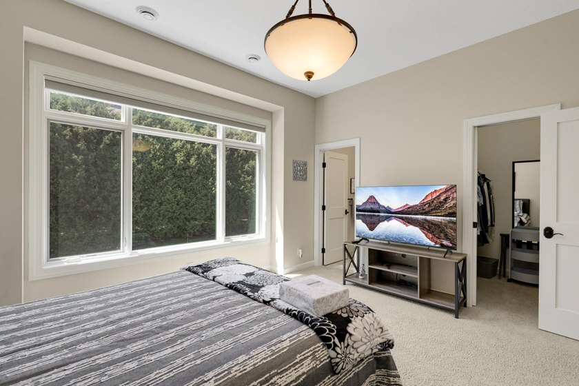Live simply without sacrificing luxury in this supremely located - photo 42
