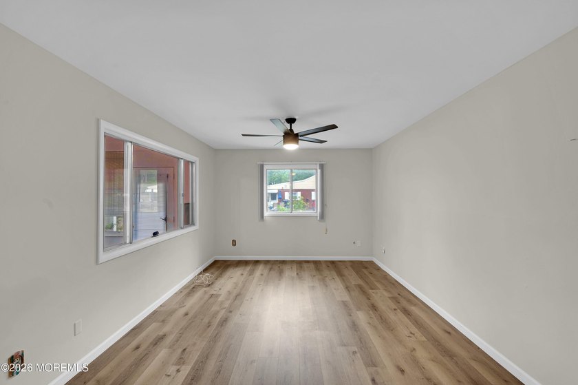 This charming one-bedroom, one-bath residence offers a spacious - photo 13
