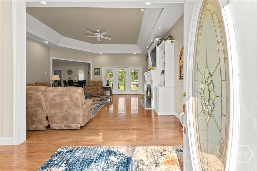 Built with pride, designed to last, and meticulously maintained - photo 4