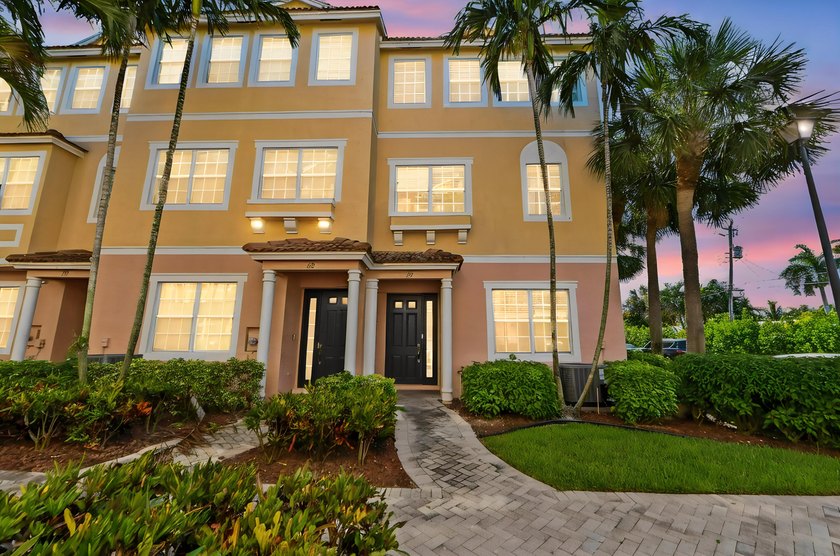 Welcome to 131 Harbors Way, a spacious 3 bedroom, 4 bath - photo 34
