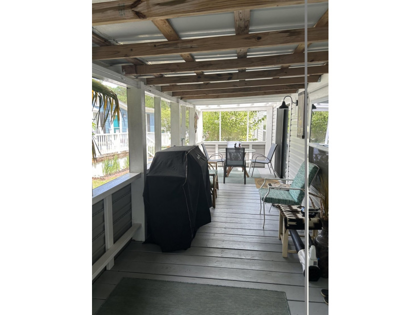 Lovely totally renovated home in Windjammer Village. Just a - photo 14
