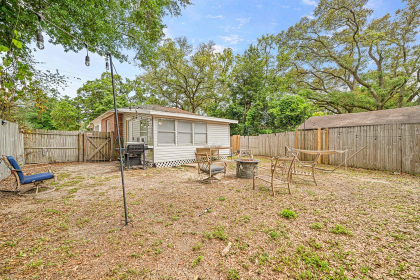 This home is a great investment property. Currently it is being - photo 25