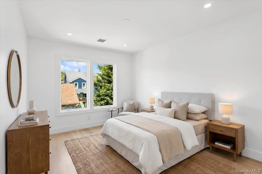 Discover modern luxury in this stunning new construction home - photo 15