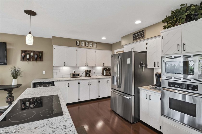 Beautiful contemporary home nestled in desirable Huntingwood - photo 16