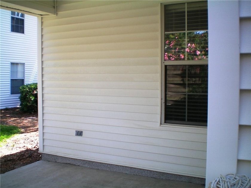 The big news on this home is that the price has just been - photo 3