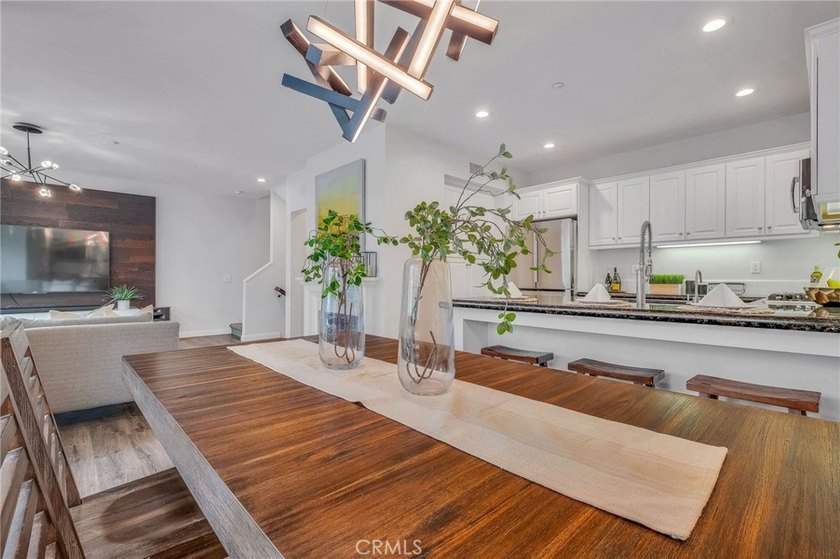 Inviting townhome in the gated Village on Oak community. Walk to - photo 10