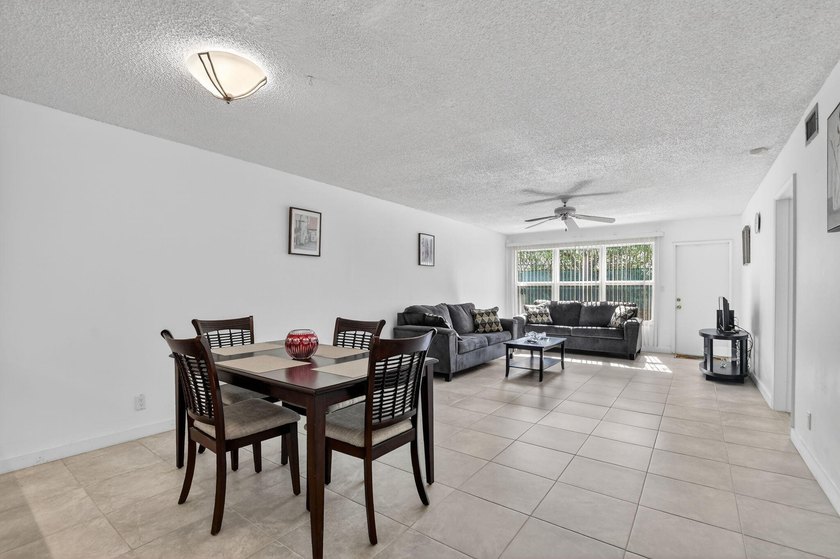 Fully updated 2/2 with 1-car garage! Features an open kitchen - photo 10
